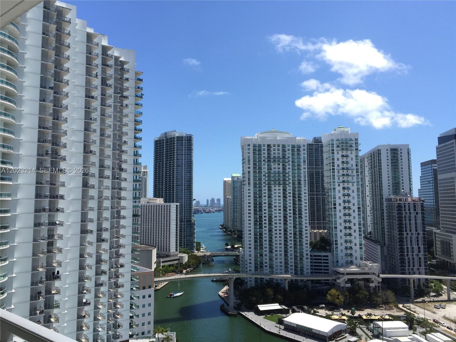 IVY at Riverfront Unit 2614 condo rented at 90 SW 3 ST # 2614, Miami FL 33130