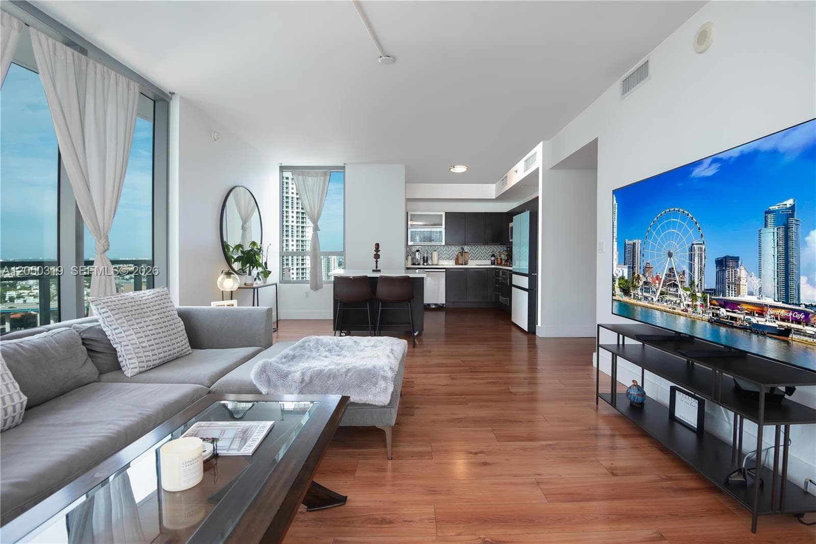 IVY at Riverfront Unit 2113 condo for sale at 90 SW 3rd St # 2113, Miami FL 33130