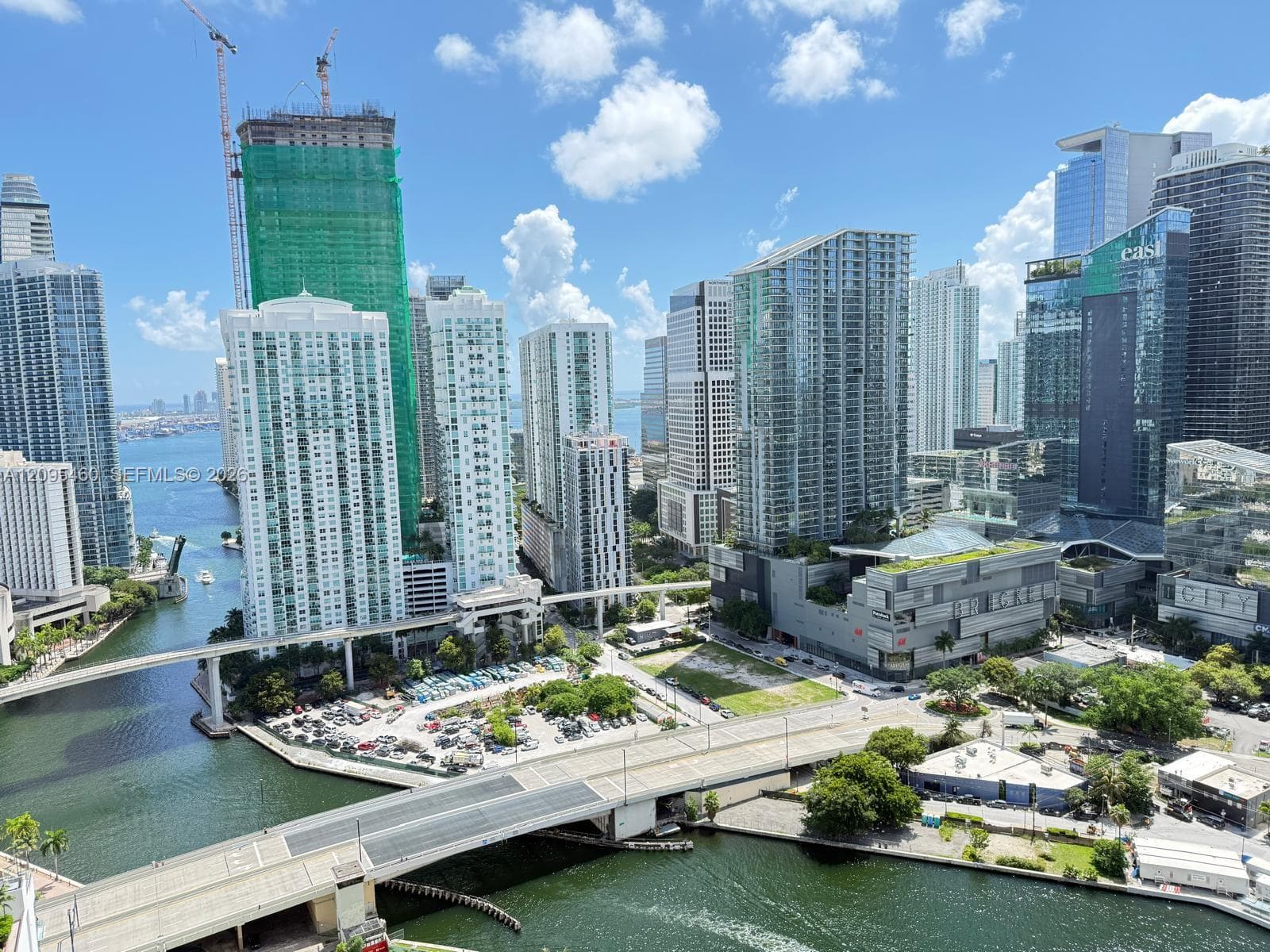 IVY at Riverfront Unit 3510 condo for rent at 90 SW 3rd St # 3510, Miami, FL 33130