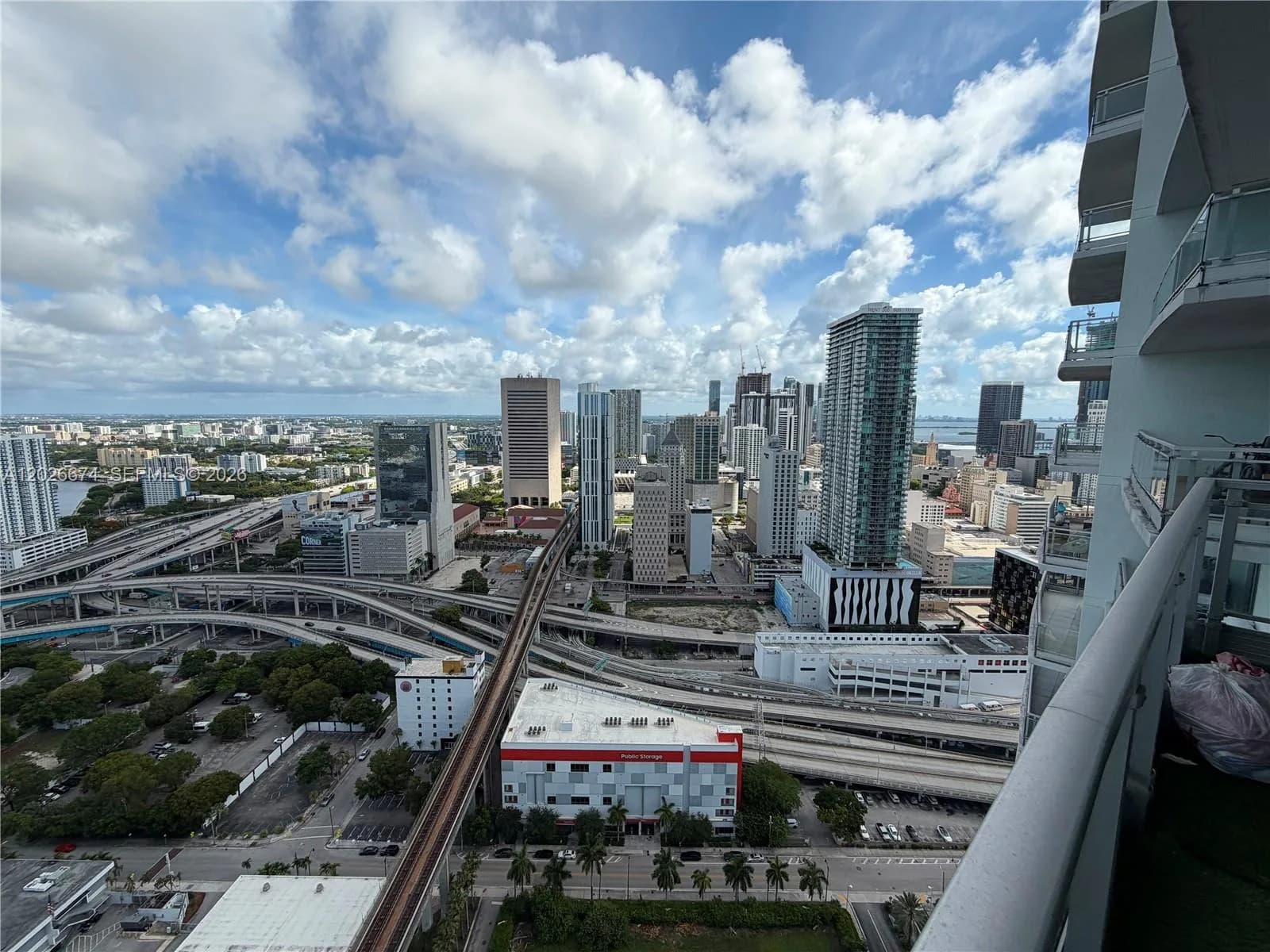 IVY at Riverfront Unit 4006 condo pending at 90 SW 3rd St # 4006, Miami FL 33130