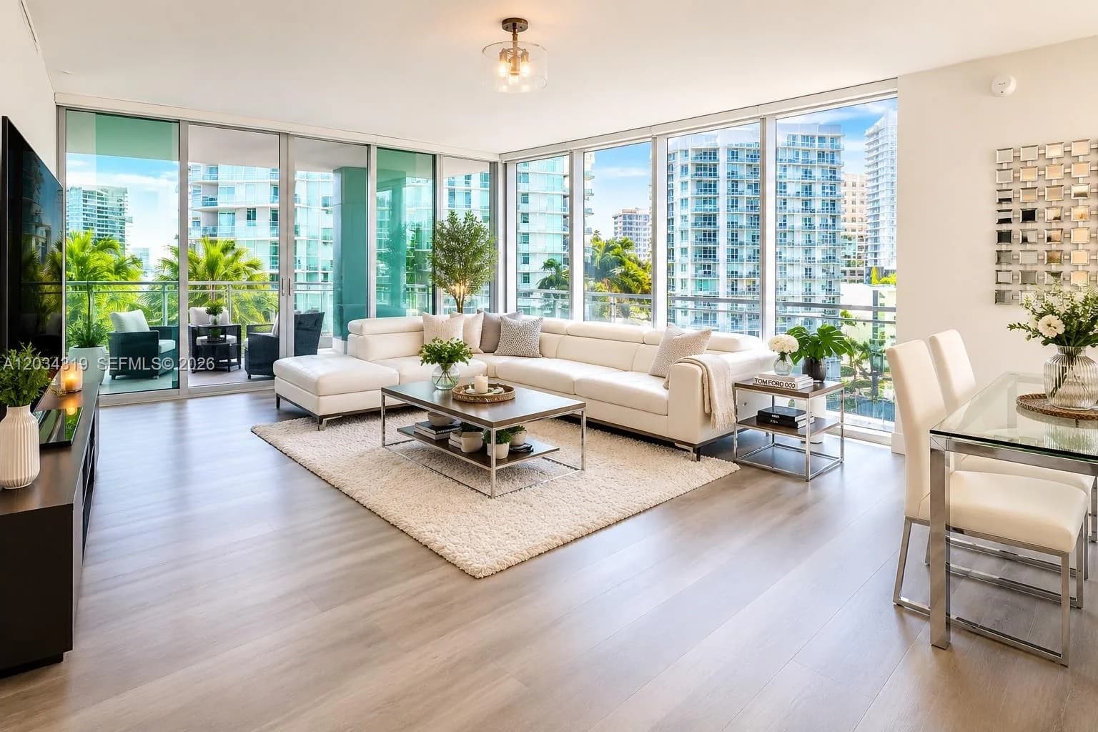IVY at Riverfront Unit 1413 condo for rent at 90 SW 3rd St # 1413, Miami FL 33130